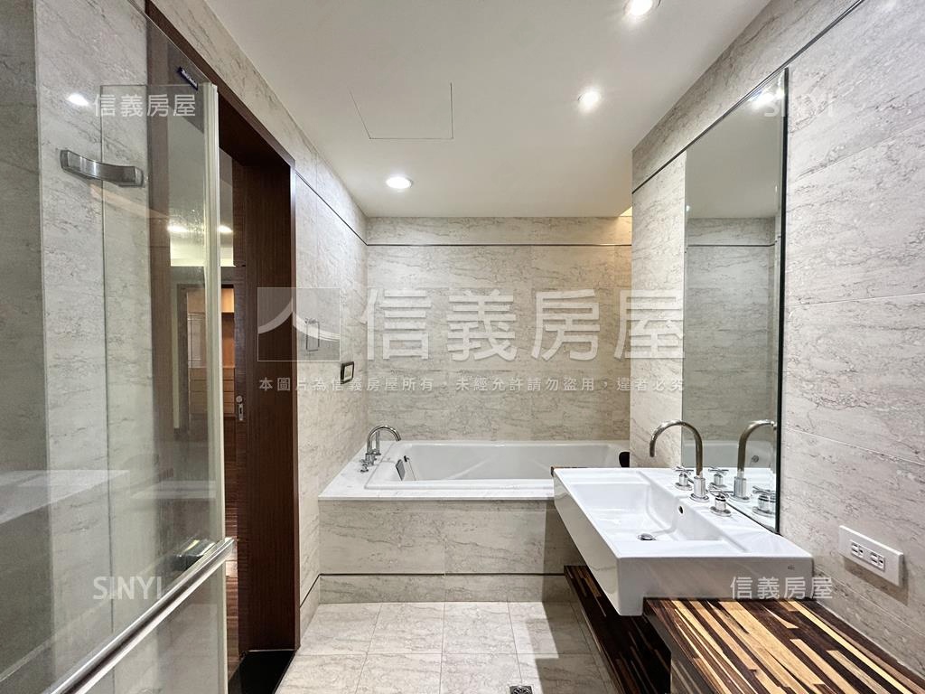 天母盛宴景高樓房屋室內格局與周邊環境