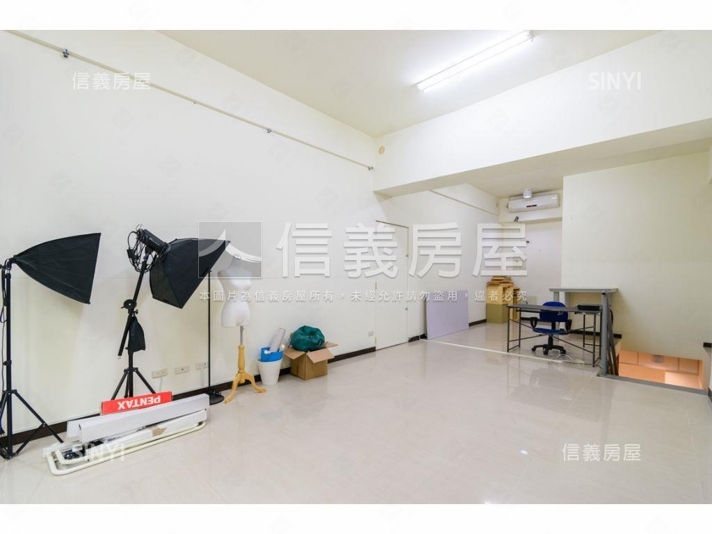 降價！中國醫商圈收租店面房屋室內格局與周邊環境