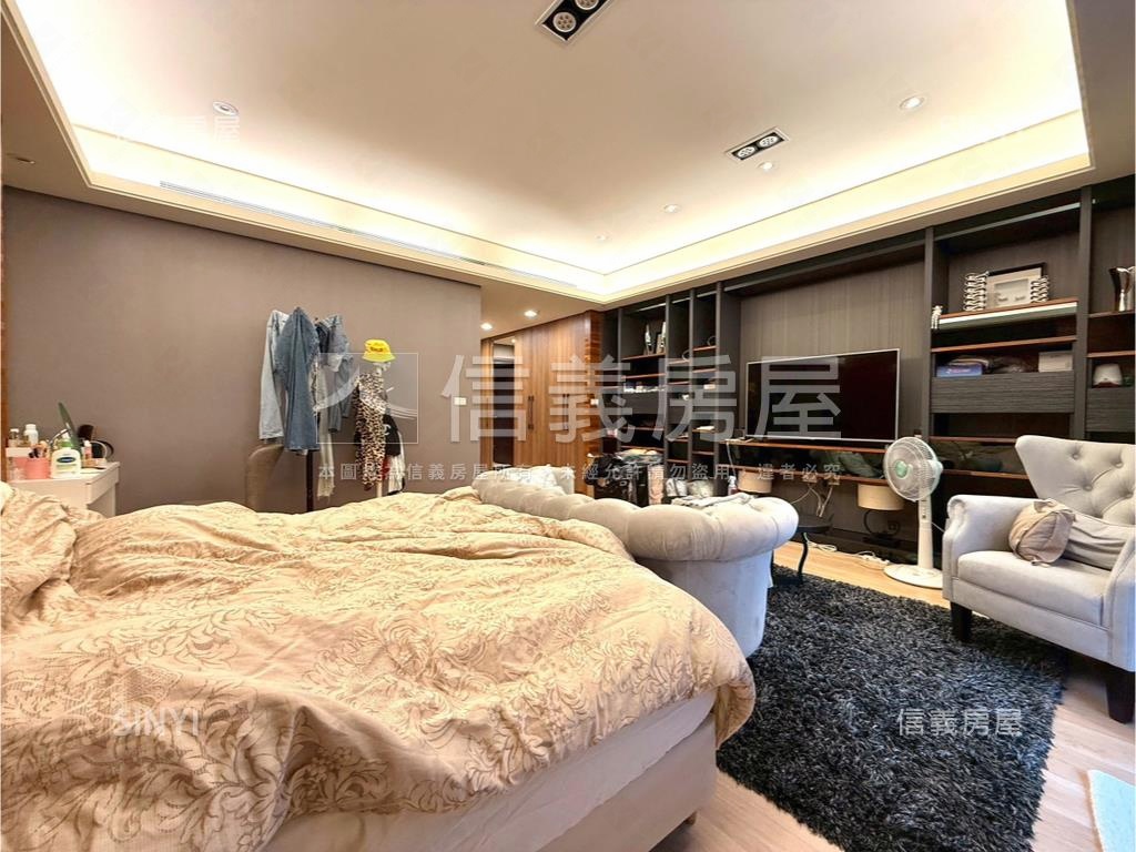 佑崧逸境│臨路極質感別墅房屋室內格局與周邊環境