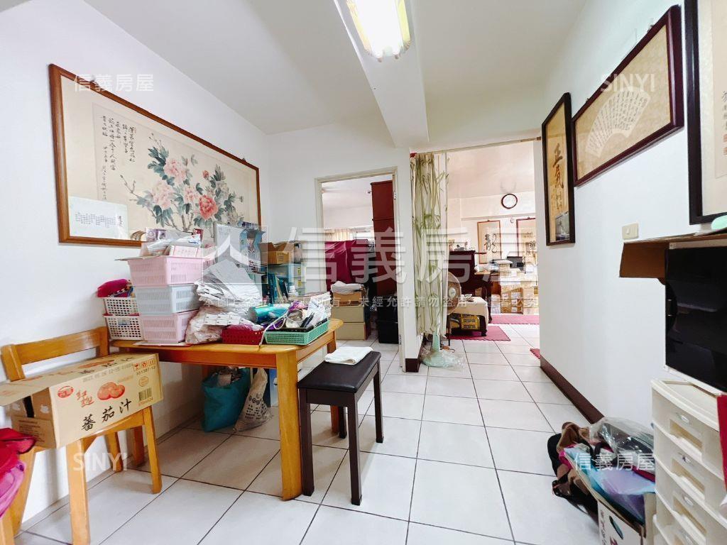 西區美四房屋主誠售房屋室內格局與周邊環境