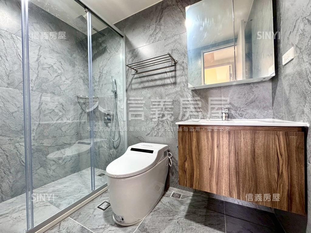 西屯核心☆二房平車捷運宅房屋室內格局與周邊環境