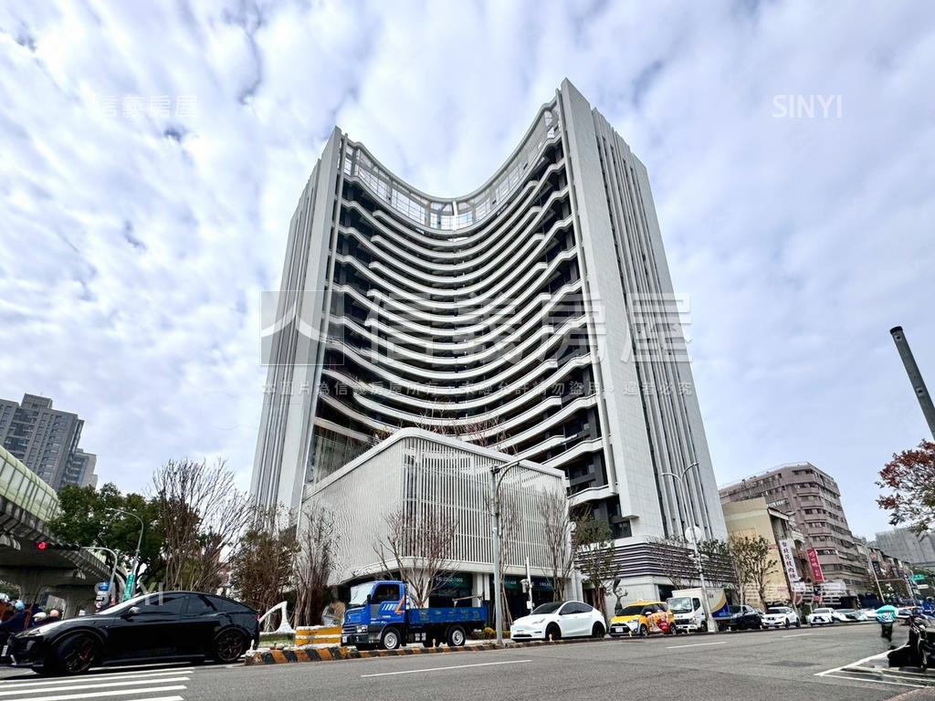 西屯核心☆二房平車捷運宅房屋室內格局與周邊環境