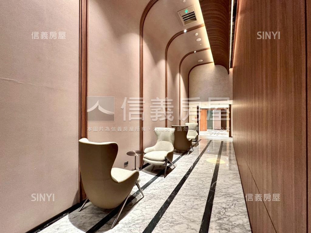 西屯核心☆二房平車捷運宅房屋室內格局與周邊環境