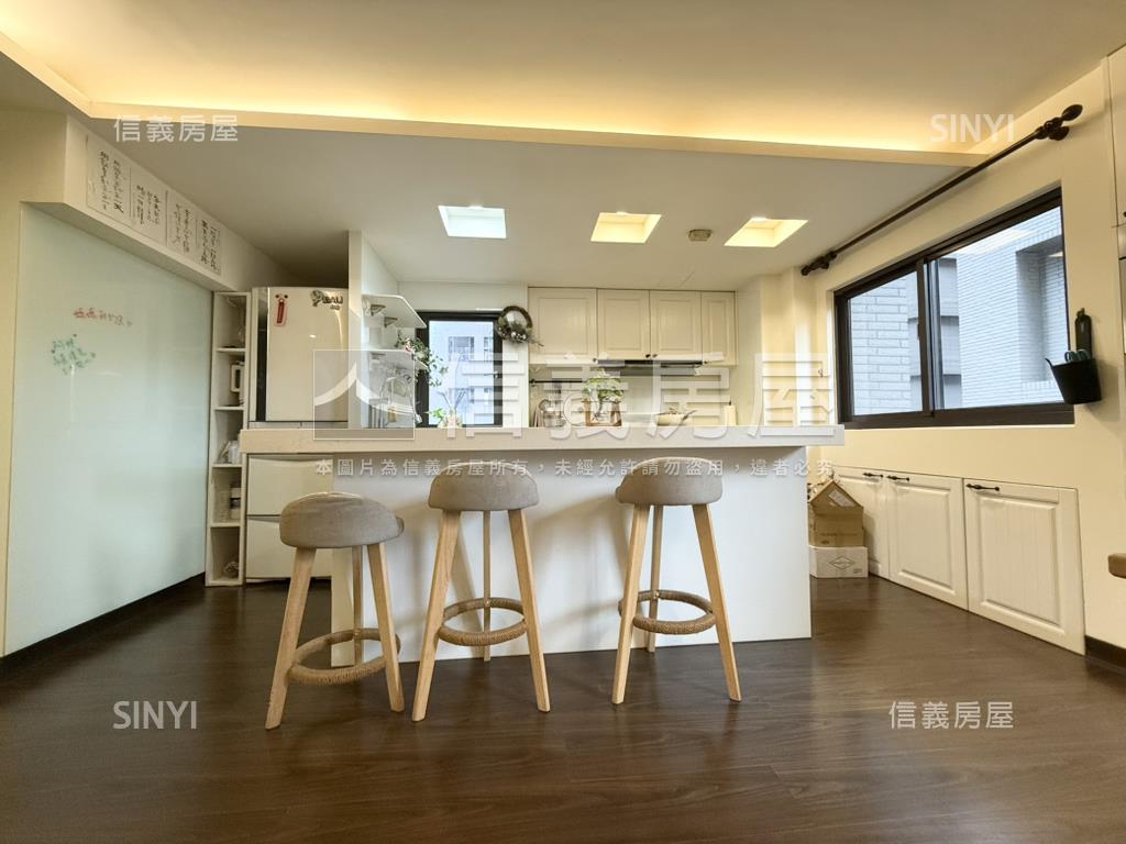 鄉林凱撒絕美大空間平車房屋室內格局與周邊環境