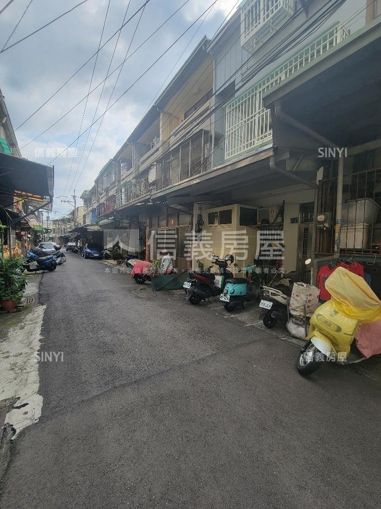 太平金雞母收租透套房屋室內格局與周邊環境