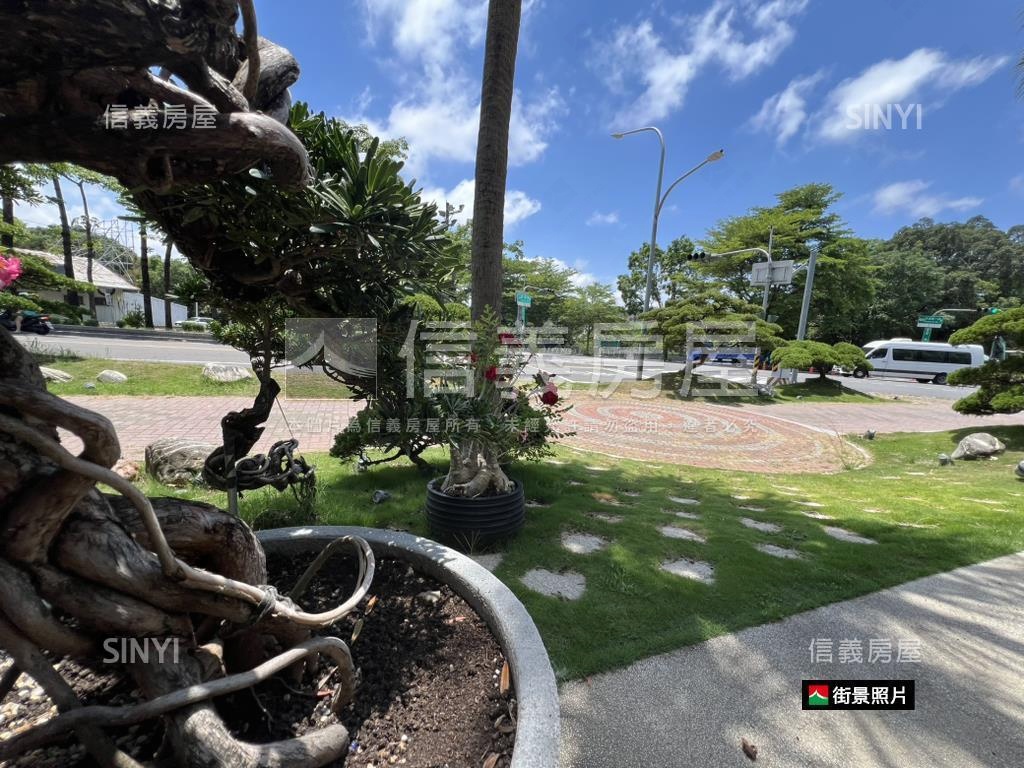 皇龍樹景角窗店霸房屋室內格局與周邊環境
