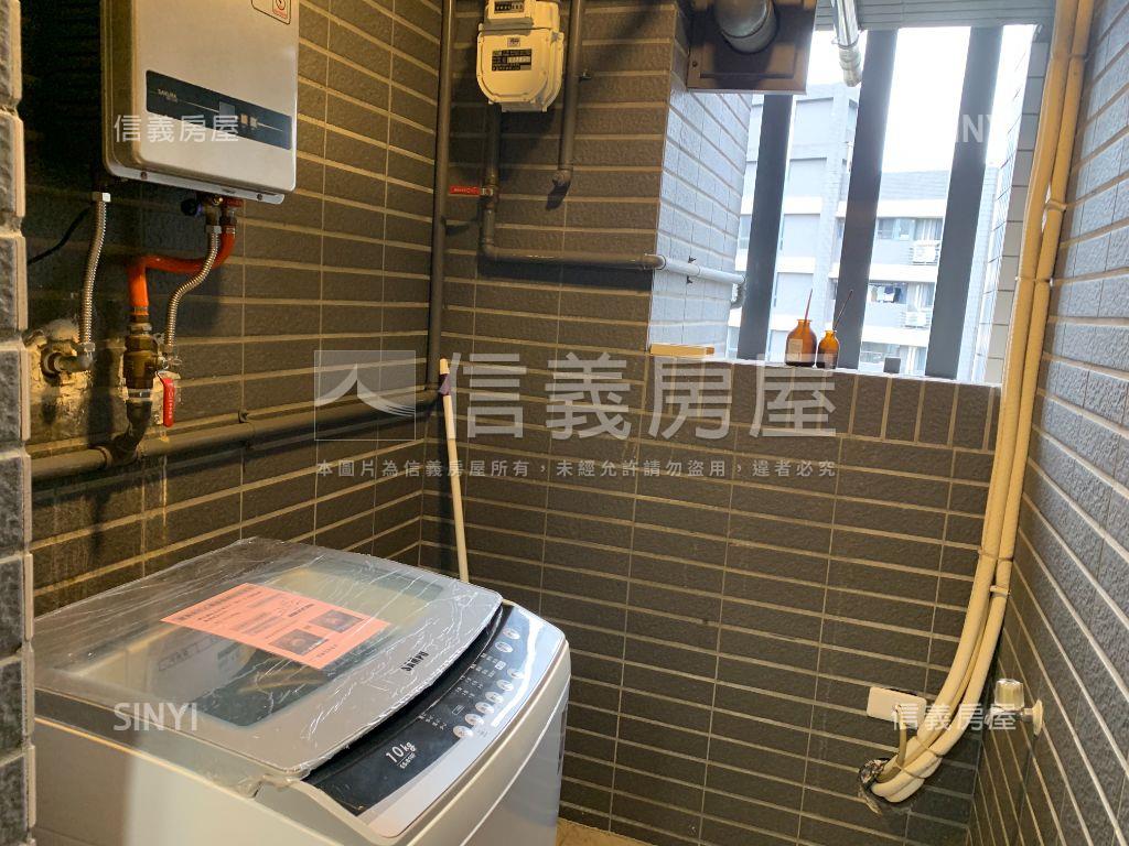超級花園高樓層一房車位房屋室內格局與周邊環境