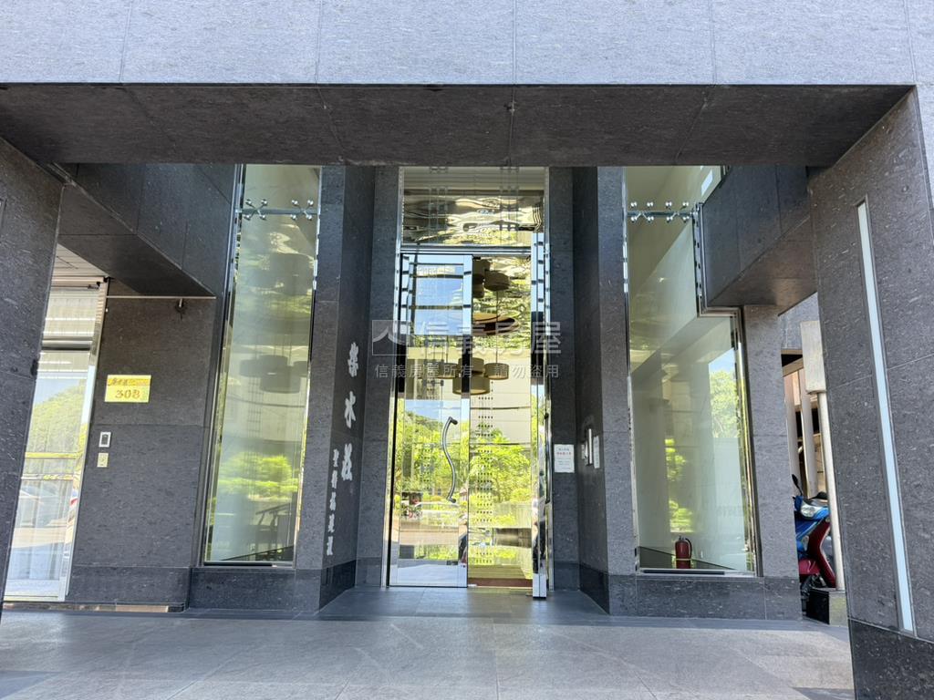 捷運圓山站樂水莊大坪型房屋室內格局與周邊環境