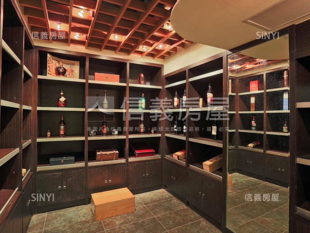 富裔山國王皇后的溫馨美屋房屋室內格局與周邊環境