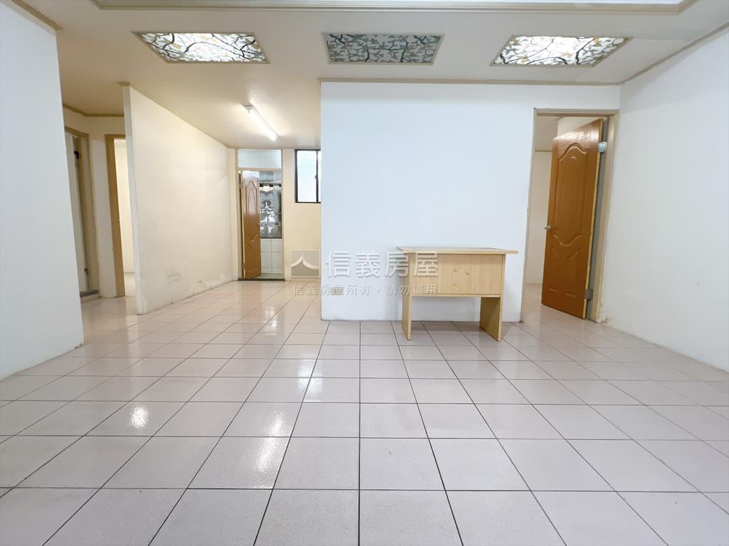 方正格局美寓三房房屋室內格局與周邊環境
