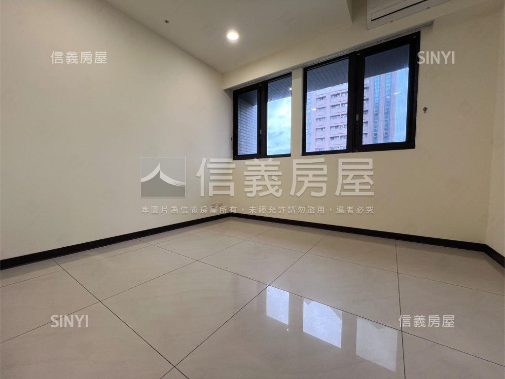 碧瑤大都會精品三房車位房屋室內格局與周邊環境