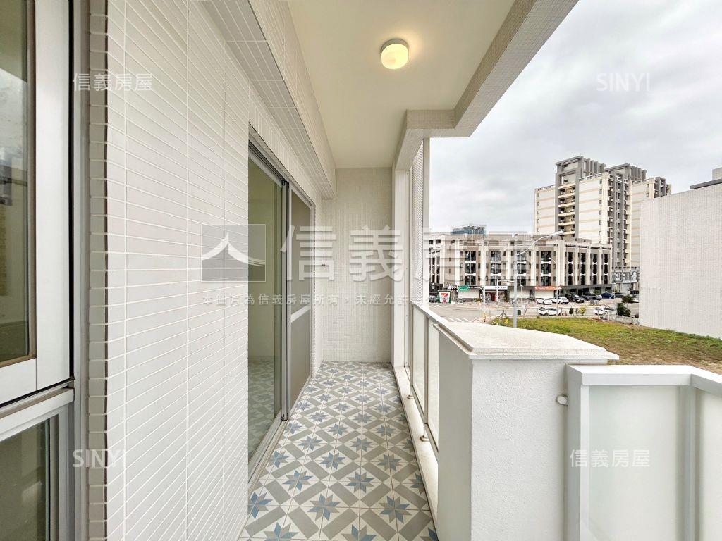 雲朗Ｂ２全新透天房屋室內格局與周邊環境