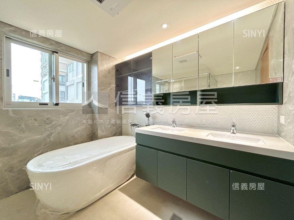 雲朗Ｂ２全新透天房屋室內格局與周邊環境