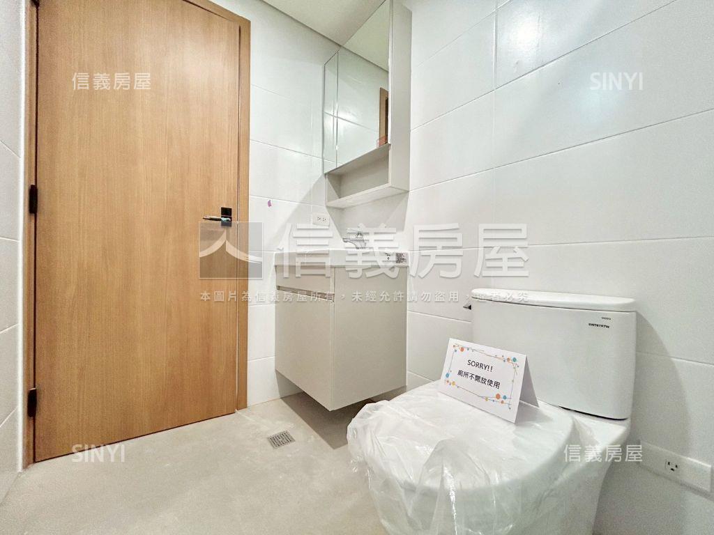 雲朗Ｂ２全新透天房屋室內格局與周邊環境