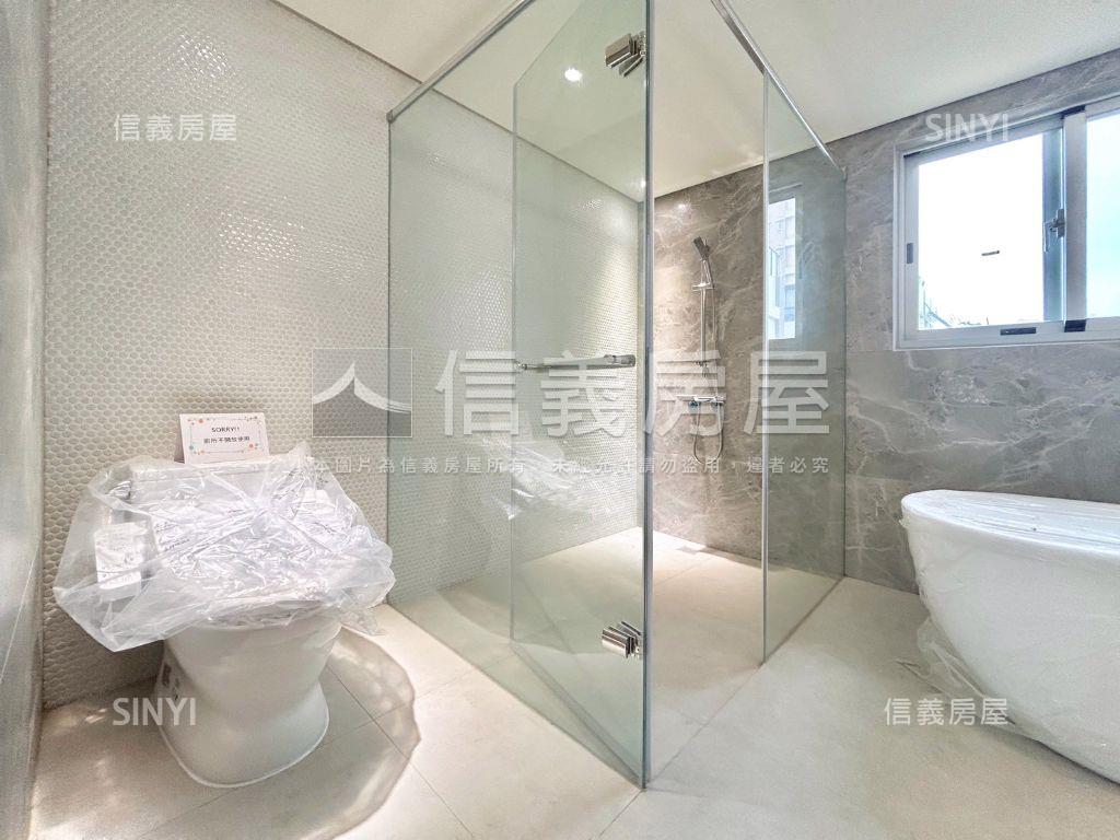 雲朗Ｂ２全新透天房屋室內格局與周邊環境