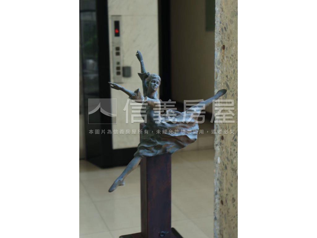 農１６．串本空間三房車位房屋室內格局與周邊環境