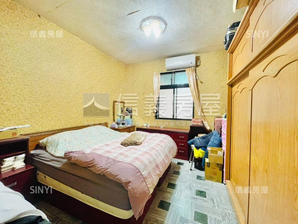 黃金雙捷運方正３樓房屋室內格局與周邊環境