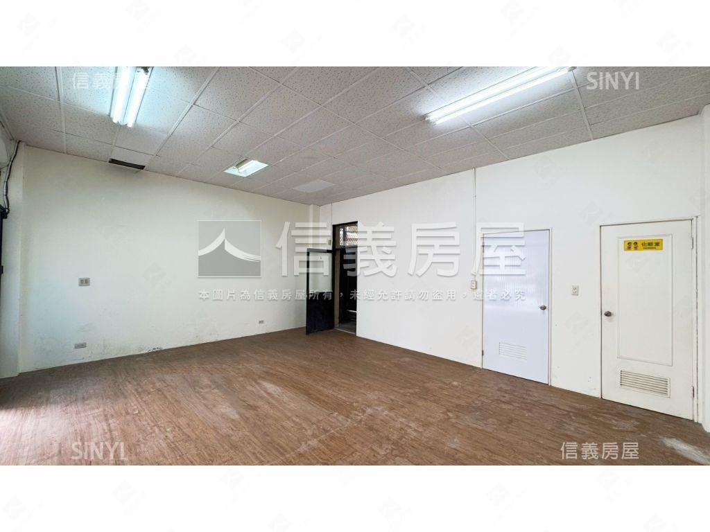 西屯路漢口商圈大面寬店面房屋室內格局與周邊環境