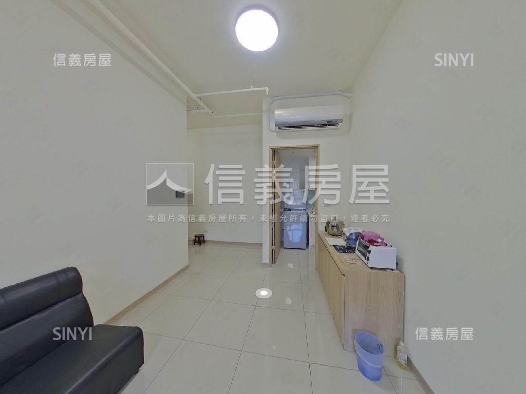 新埔站。新成屋大空間三房房屋室內格局與周邊環境