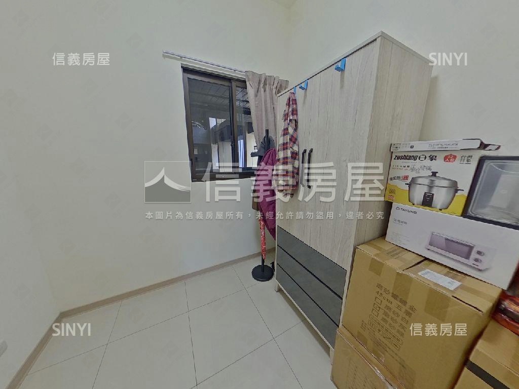 新埔站。新成屋大空間三房房屋室內格局與周邊環境