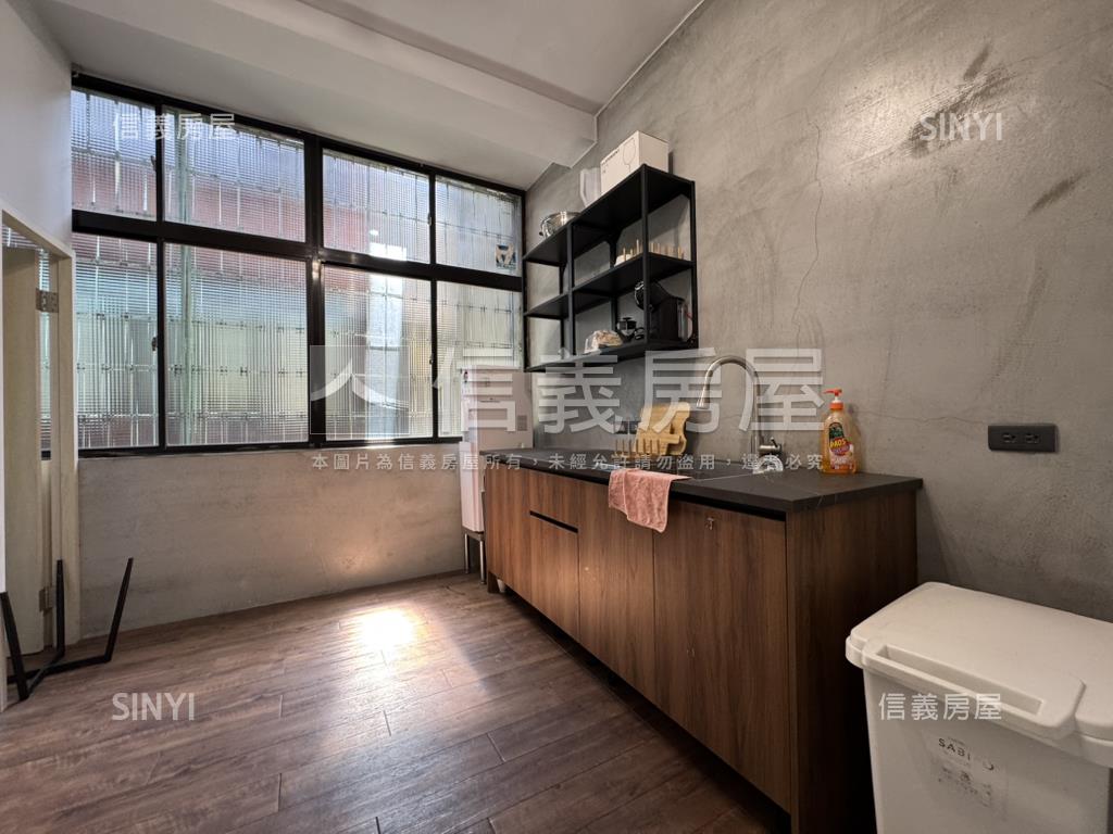 【專任】吉林公寓３樓頂加房屋室內格局與周邊環境