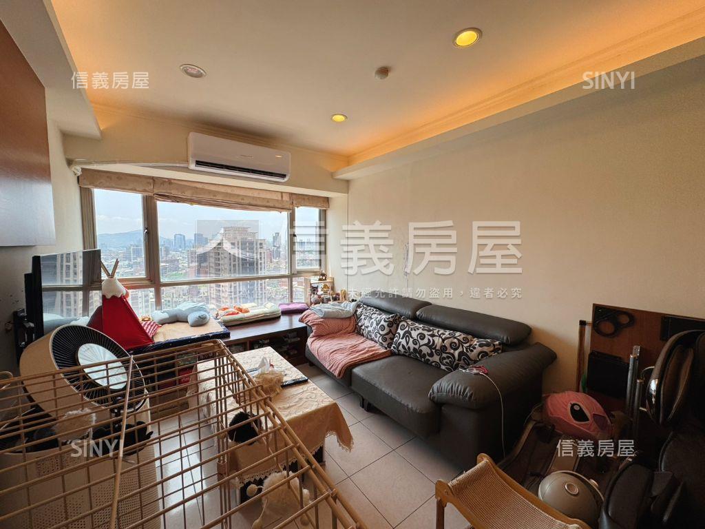 ⭐濱湖大第１＋１房車位⭐房屋室內格局與周邊環境