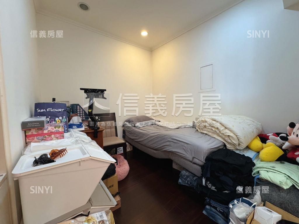 ⭐濱湖大第１＋１房車位⭐房屋室內格局與周邊環境