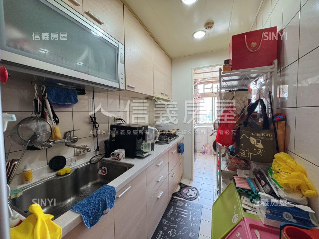 ⭐濱湖大第１＋１房車位⭐房屋室內格局與周邊環境