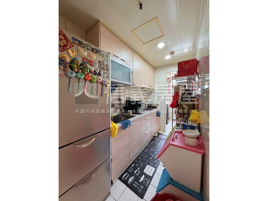 ⭐濱湖大第１＋１房車位⭐房屋室內格局與周邊環境