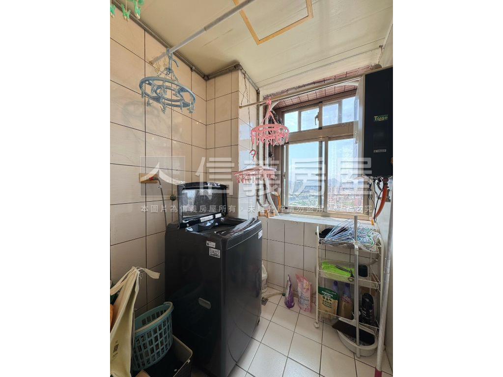 ⭐濱湖大第１＋１房車位⭐房屋室內格局與周邊環境