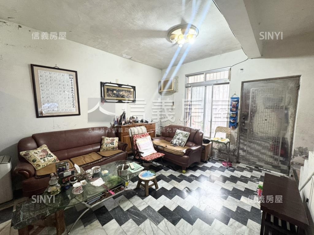 甜蜜蜜雙城輕軌小透天房屋室內格局與周邊環境