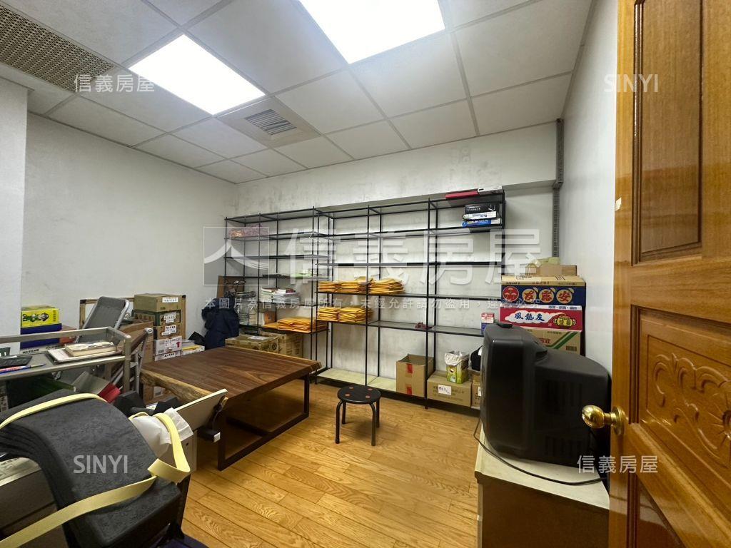 板橋傳家店面房屋室內格局與周邊環境