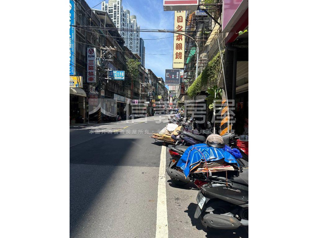 板橋傳家店面房屋室內格局與周邊環境