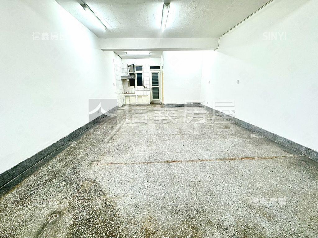 板橋車站稀有二樓釋出房屋室內格局與周邊環境