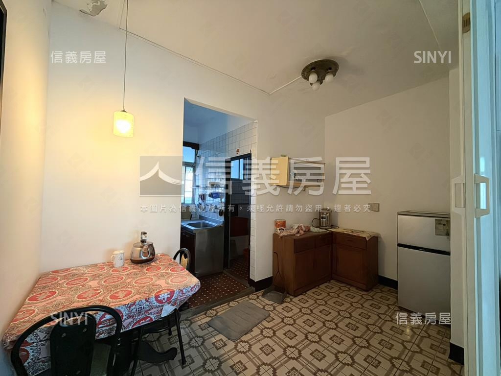 專任★採光優小資美好公寓房屋室內格局與周邊環境