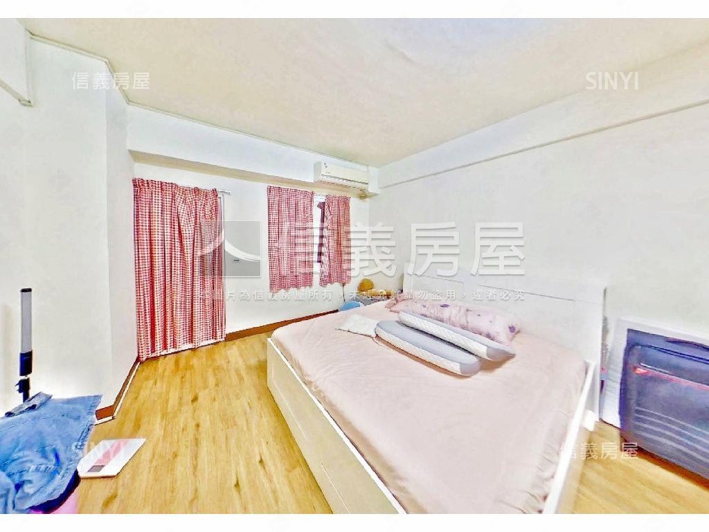 建工鼎山商圈方便停車店面房屋室內格局與周邊環境
