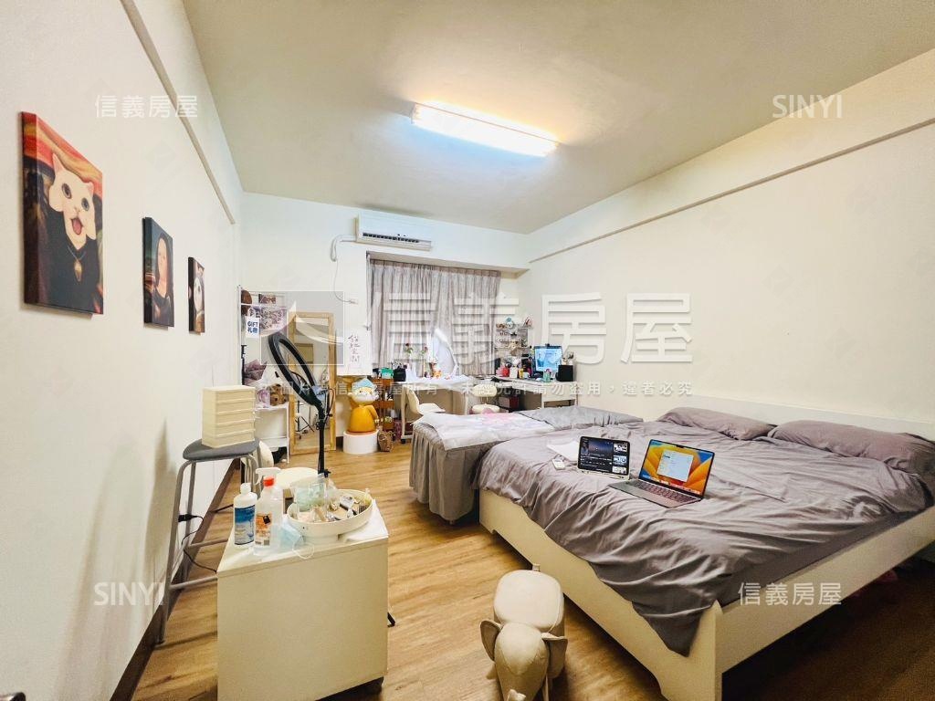 建工鼎山商圈方便停車店面房屋室內格局與周邊環境