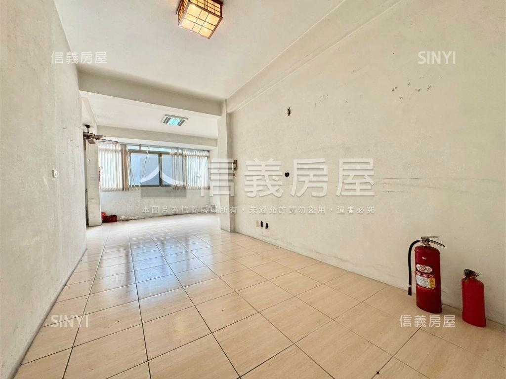 南區近中興大學旁３樓公寓房屋室內格局與周邊環境