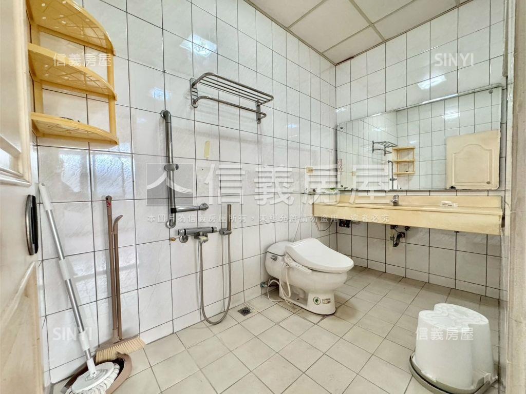 南區近中興大學旁３樓公寓房屋室內格局與周邊環境