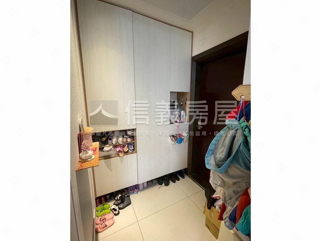 中和站世界Ａ２邊間有裝潢房屋室內格局與周邊環境