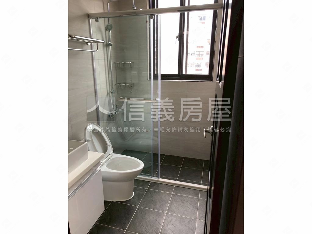 中和站世界Ａ２邊間有裝潢房屋室內格局與周邊環境