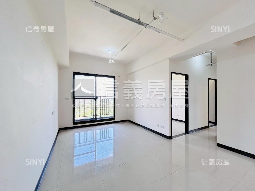 專任｜誠佳悠閱私藏景觀宅房屋室內格局與周邊環境
