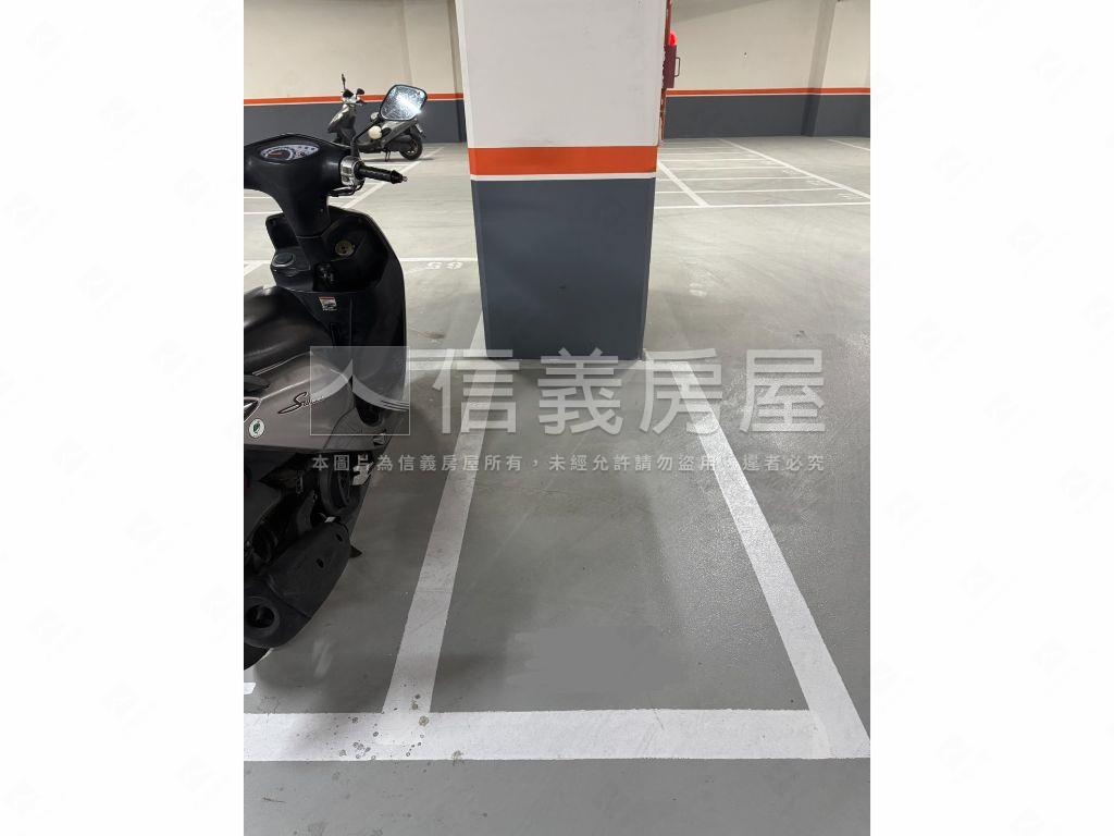 專任｜誠佳悠閱私藏景觀宅房屋室內格局與周邊環境