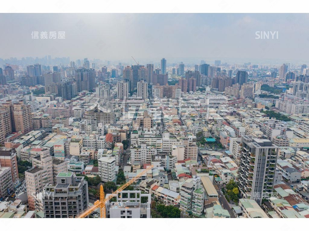 臨１６米路一點利住二土地房屋室內格局與周邊環境