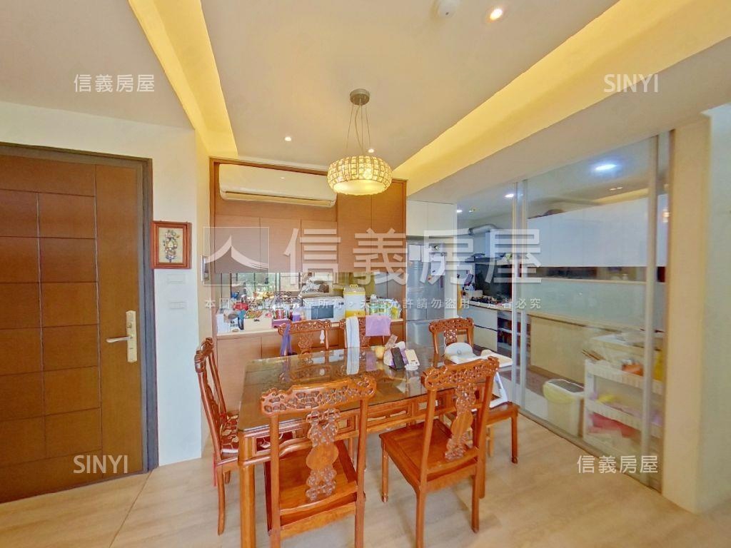 仰睦採光好大四房房屋室內格局與周邊環境