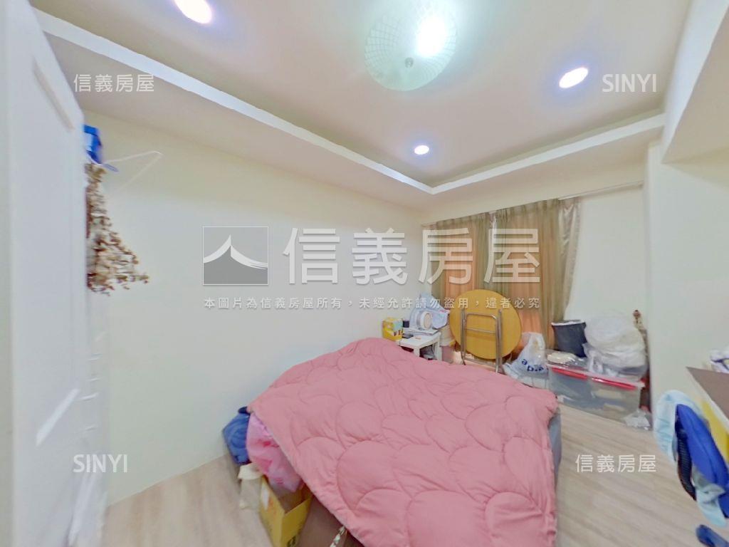 仰睦採光好大四房房屋室內格局與周邊環境