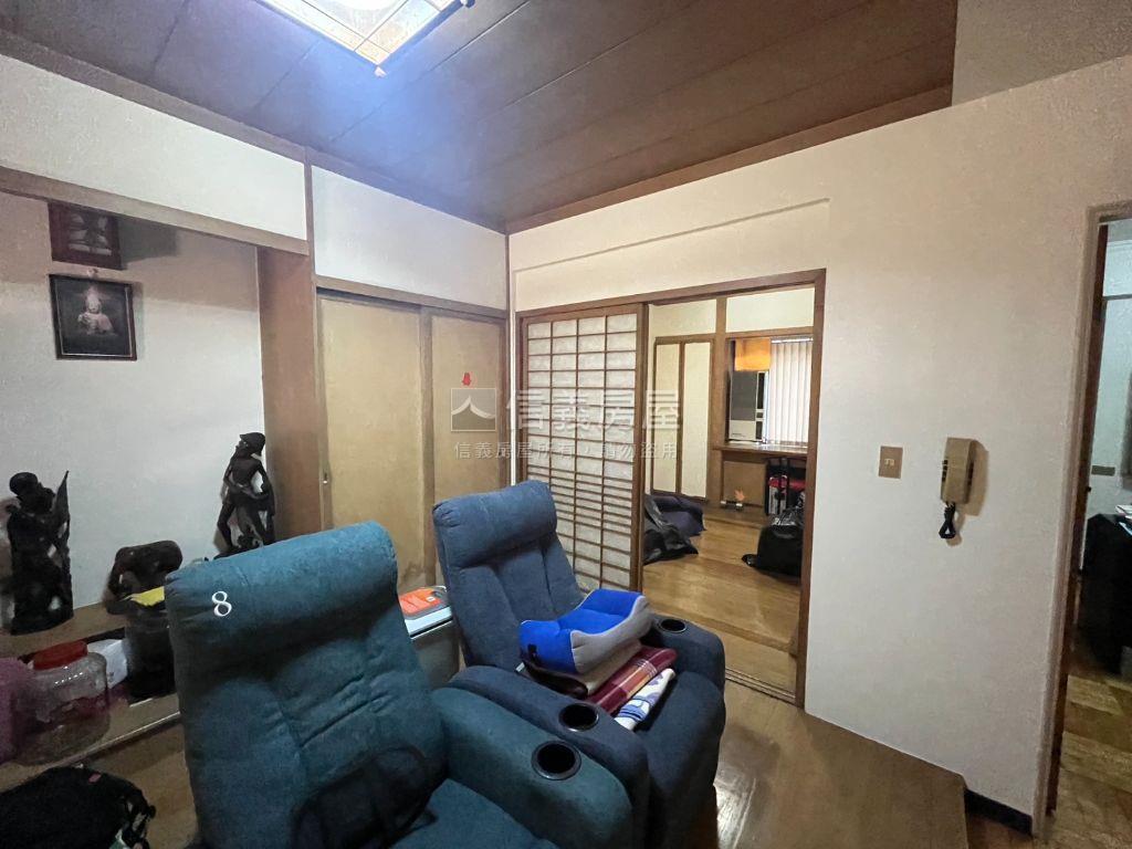 大面寬！活巷社區型別墅！房屋室內格局與周邊環境