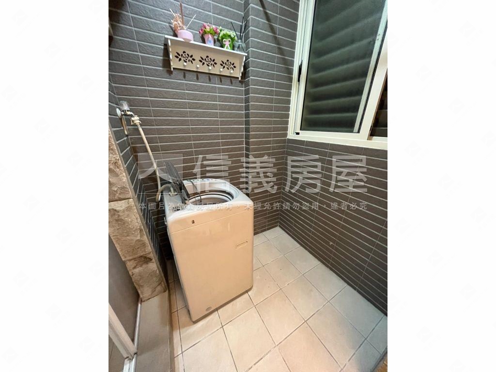 逢甲收租美四套房屋室內格局與周邊環境