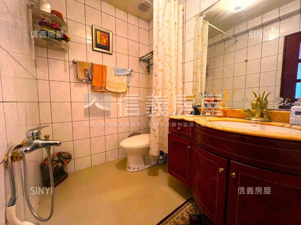 比佛利一二樓大空間美屋房屋室內格局與周邊環境