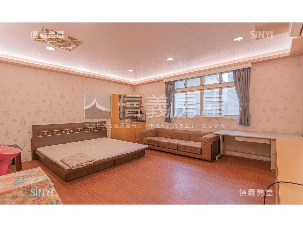 稀有崇德１１期臨路大透店房屋室內格局與周邊環境